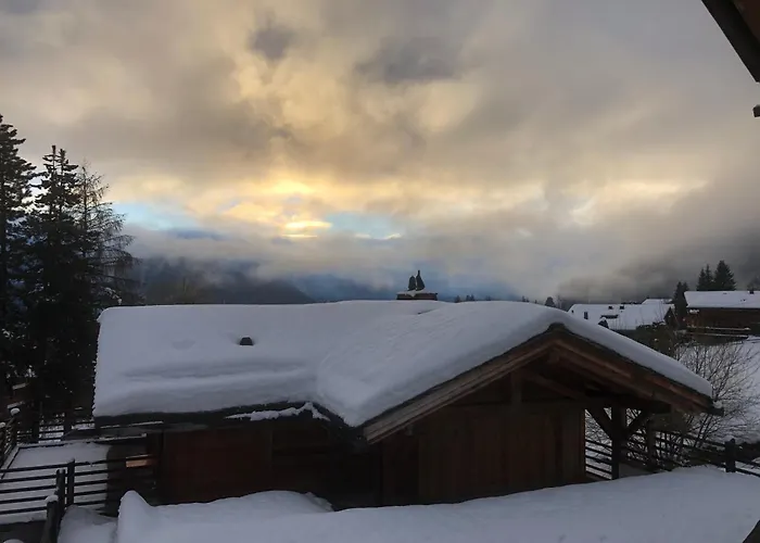 Domek alpejski Les Moulins 5 Cheminee Piscine Sauna Parking Prive *