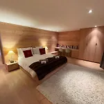 Σαλέ Les Moulins 5 Cheminee Piscine Sauna Parking Prive